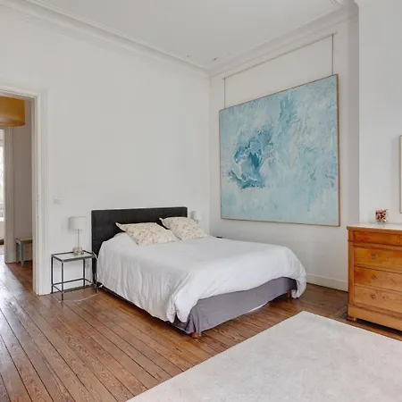 Guestready - Sunny Haven In The Heart Of * Bordeaux