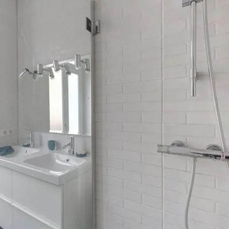 Guestready - Sunny Haven In The Heart Of